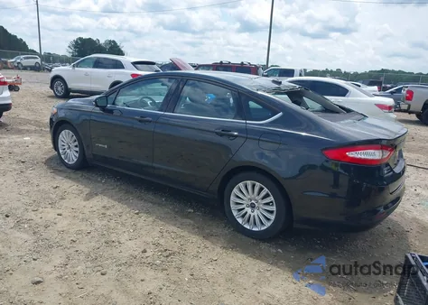 2015 Ford Fusion Hybrid Se z USA, uszkodzony, nr VIN 3FA6P0LU1FR218449